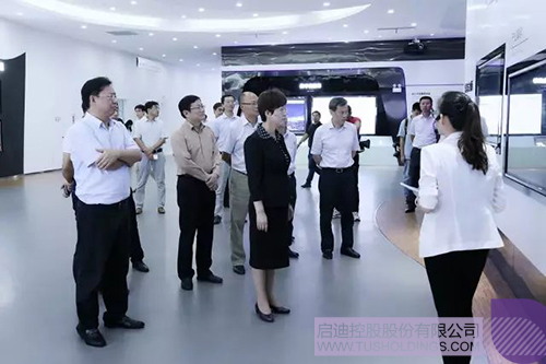 日韩人妻鲁交色情精品视频