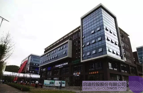 日韩人妻鲁交色情精品视频