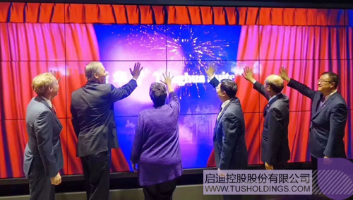 日韩人妻鲁交色情精品视频