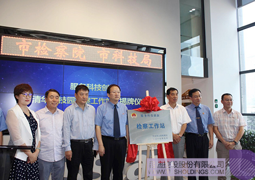 日韩人妻鲁交色情精品视频