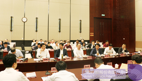 日韩人妻鲁交色情精品视频