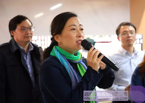 日韩人妻鲁交色情精品视频