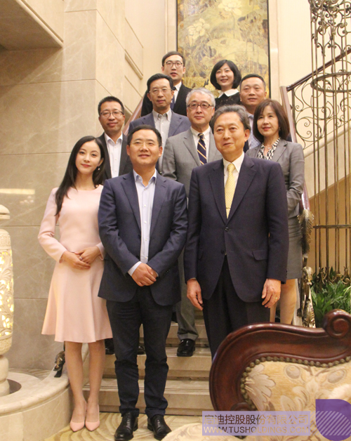 日韩人妻鲁交色情精品视频