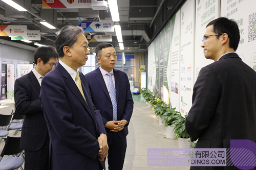 日韩人妻鲁交色情精品视频