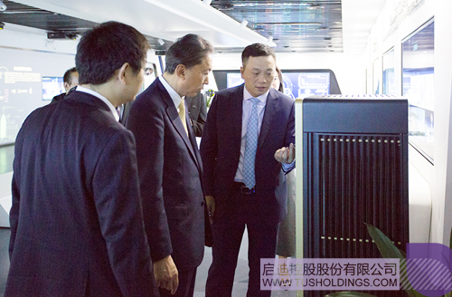 日韩人妻鲁交色情精品视频