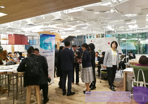 日韩人妻鲁交色情精品视频