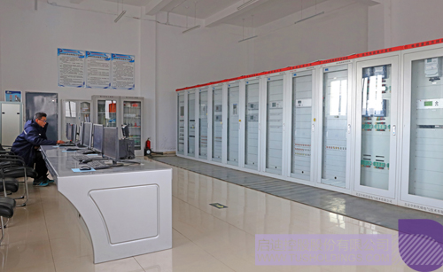 日韩人妻鲁交色情精品视频