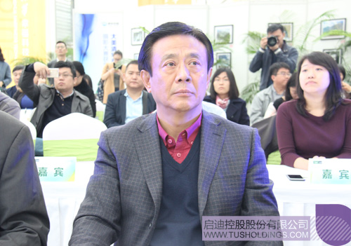 日韩人妻鲁交色情精品视频