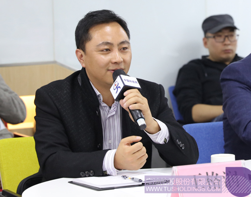 日韩人妻鲁交色情精品视频