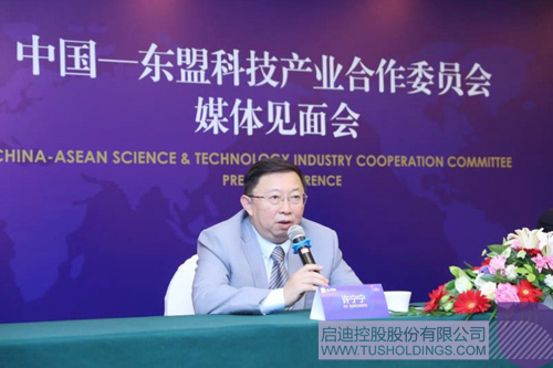 日韩人妻鲁交色情精品视频