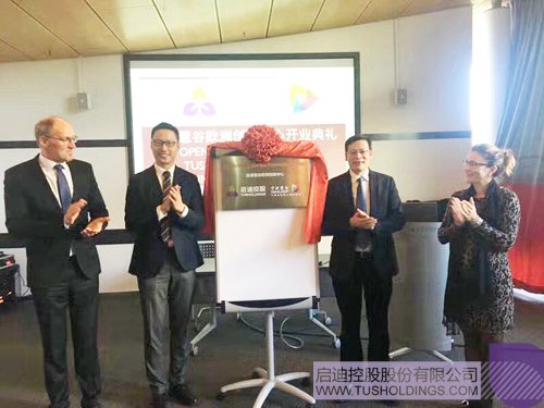 日韩人妻鲁交色情精品视频