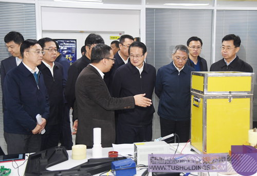 日韩人妻鲁交色情精品视频