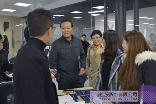 日韩人妻鲁交色情精品视频