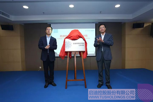 日韩人妻鲁交色情精品视频