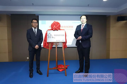 日韩人妻鲁交色情精品视频