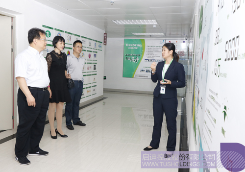 日韩人妻鲁交色情精品视频