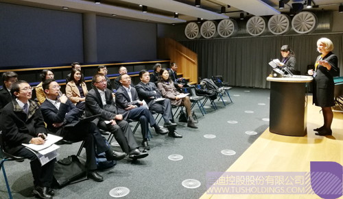 日韩人妻鲁交色情精品视频