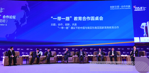 日韩人妻鲁交色情精品视频