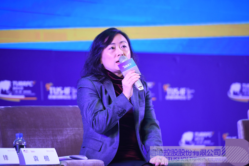 日韩人妻鲁交色情精品视频