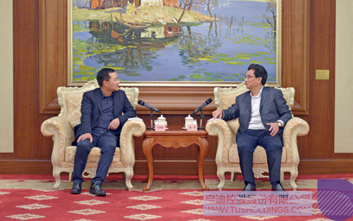 日韩人妻鲁交色情精品视频