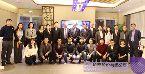 日韩人妻鲁交色情精品视频