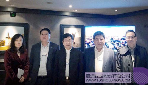 日韩人妻鲁交色情精品视频