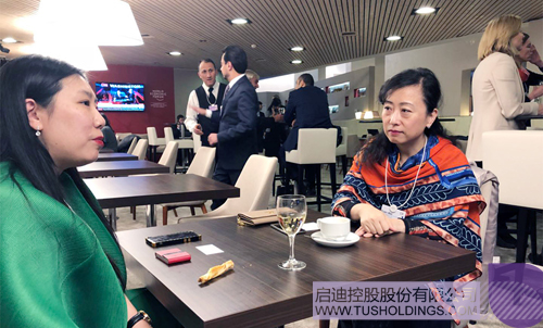 日韩人妻鲁交色情精品视频