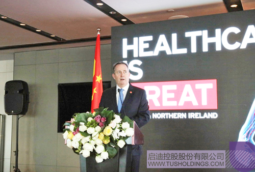 日韩人妻鲁交色情精品视频