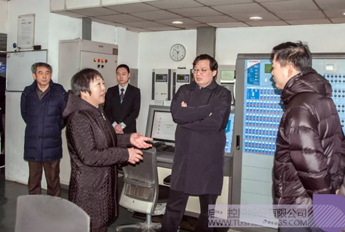 日韩人妻鲁交色情精品视频