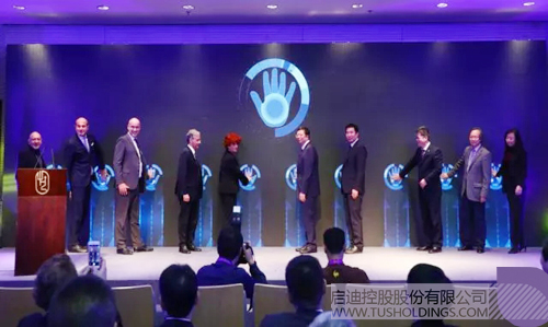 日韩人妻鲁交色情精品视频