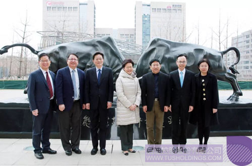 日韩人妻鲁交色情精品视频