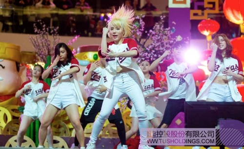 日韩人妻鲁交色情精品视频