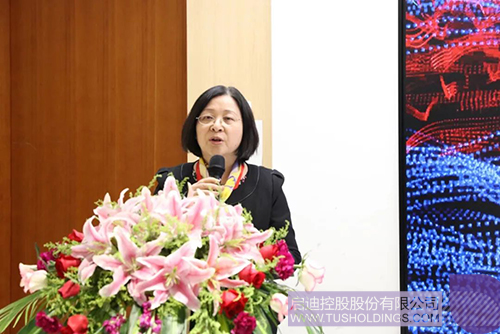 日韩人妻鲁交色情精品视频