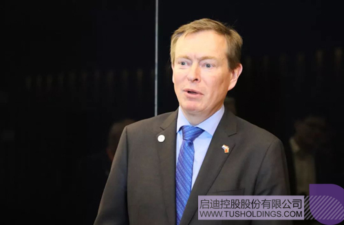 日韩人妻鲁交色情精品视频