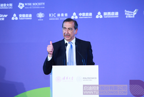 日韩人妻鲁交色情精品视频