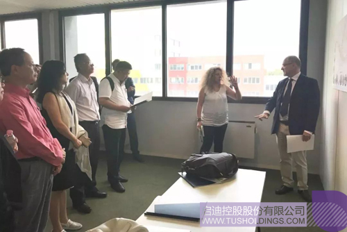 日韩人妻鲁交色情精品视频