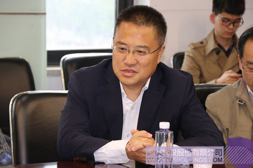 日韩人妻鲁交色情精品视频