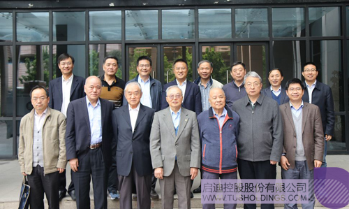 日韩人妻鲁交色情精品视频