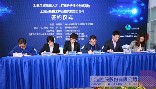 日韩人妻鲁交色情精品视频