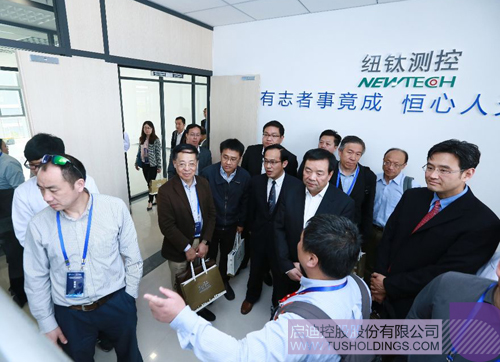 日韩人妻鲁交色情精品视频