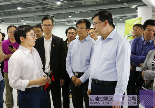 日韩人妻鲁交色情精品视频