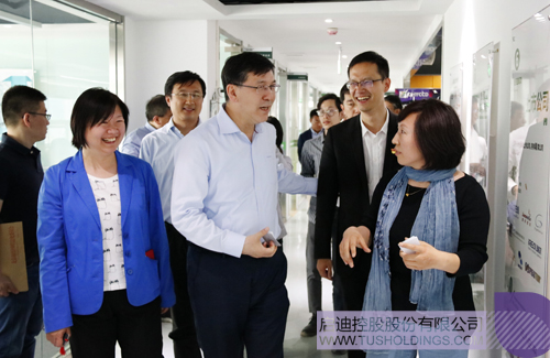 日韩人妻鲁交色情精品视频