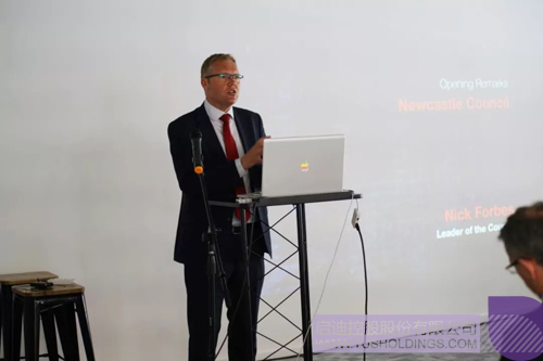 日韩人妻鲁交色情精品视频