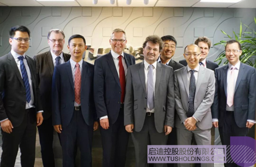 日韩人妻鲁交色情精品视频