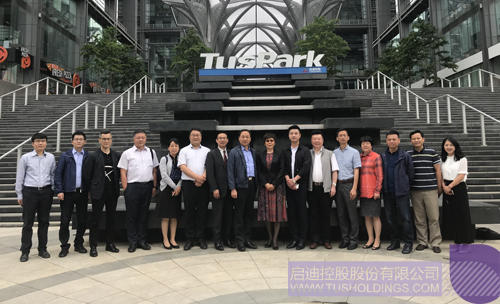 日韩人妻鲁交色情精品视频