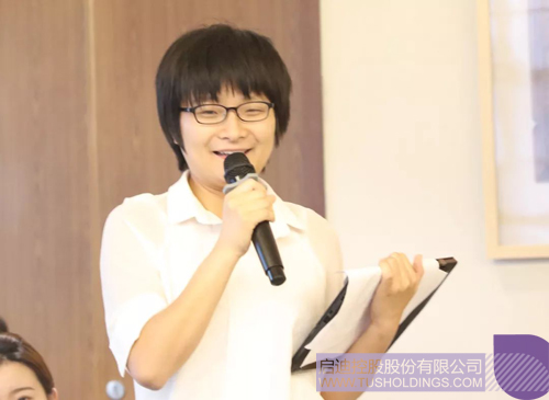 日韩人妻鲁交色情精品视频