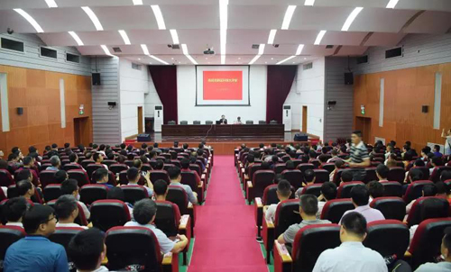 日韩人妻鲁交色情精品视频