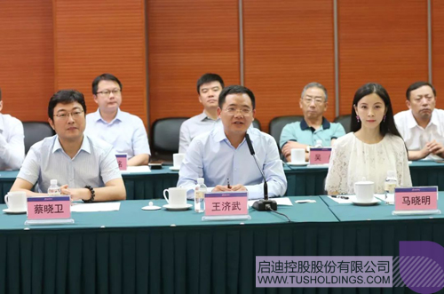 日韩人妻鲁交色情精品视频