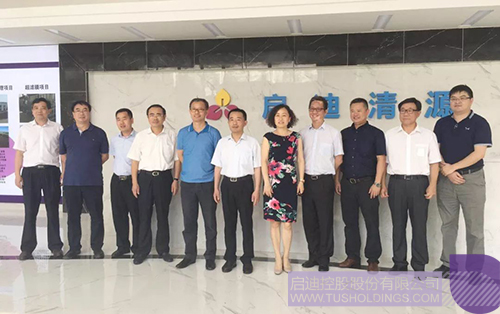 日韩人妻鲁交色情精品视频