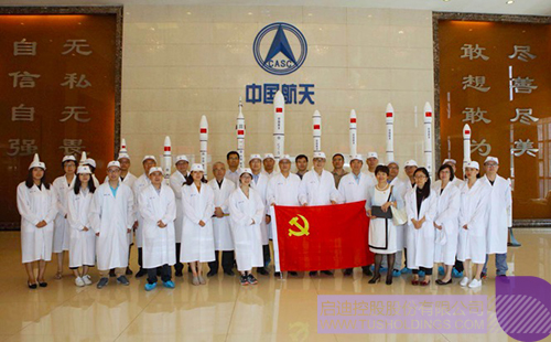 日韩人妻鲁交色情精品视频